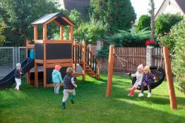 playground lars laj